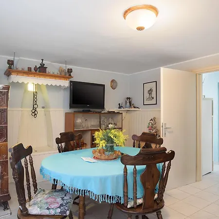 아파트 Marija 풀라