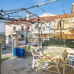 Marija Πούλα