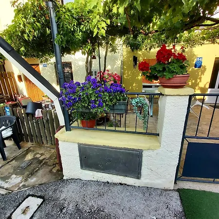 Apartament Marija *